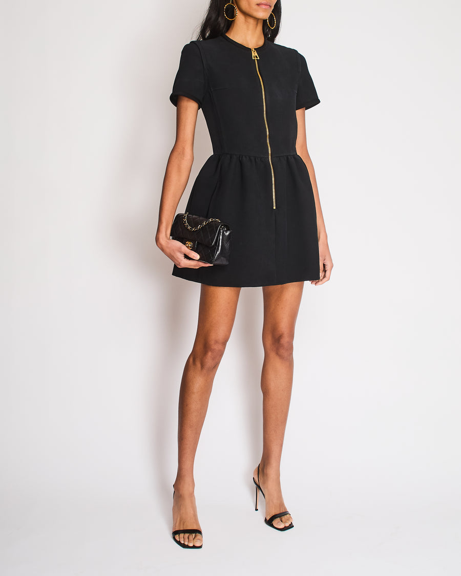 green emerald velvet dress Louis Vuitton Black Short Dress with LV Gold Zipper Detailing FR 34 (U –  Sellier