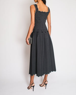 Alaia Black and White Flare Knit Dress with Scalloped Edge Trim Size FR 38 (UK 10)