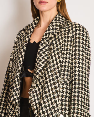 Chanel Vintage Runway SS 2006 Black and White Houndstooth Tweed Coat with Gold and Silver Woven Thread Size FR 44 (UK 16)