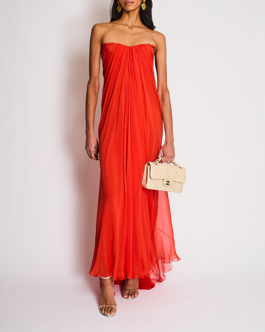 Alexander McQueen SS22 Red Strapless Layered Silk-Crepe Gown Size IT 4 –  Sellier