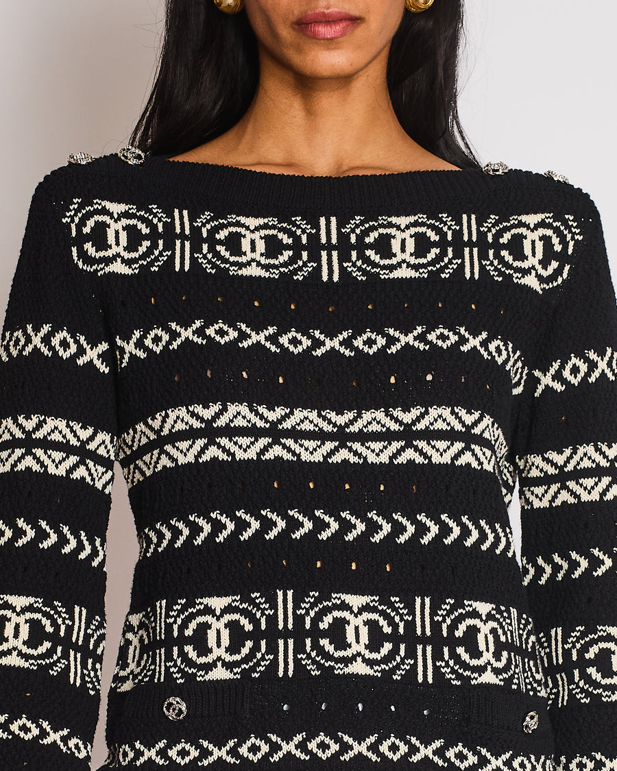 Chanel Black and White Logo Print Sweater with Silver CC logo Button Detail Size FR 36 (UK 8)