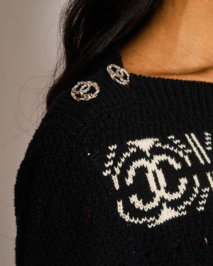 Chanel Black and White Logo Print Sweater with Silver CC logo Button Detail Size FR 36 (UK 8)