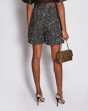 Chanel 24/A Black and White Glitter Tweed Wide Shorts Size FR 36 (UK 8)