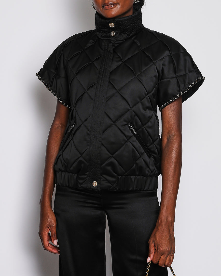 Chanel 19/B Black Cropped Sleeve Quilted Gilet with Chain Trim Detail Size FR 34 (UK 6)