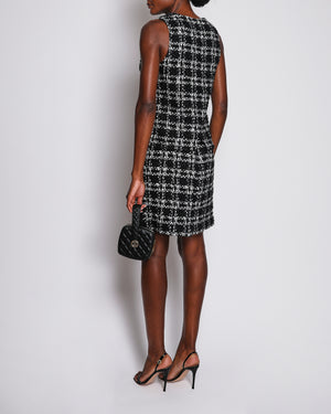 Chanel 22/K Black Sequin Gilet with Matching Skirt Set FR 38/40 (UK 10/12)
