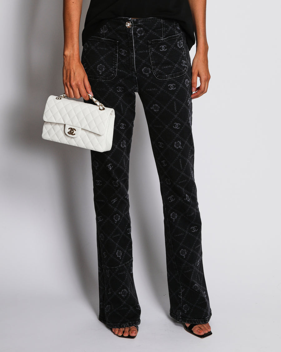 Chanel Metiers d'Art 2023 Grey Wide-Leg Jeans with CC Logo and Camellia Flower Print with Silver CC Logo Button Detail Size FR 42 (UK 14)