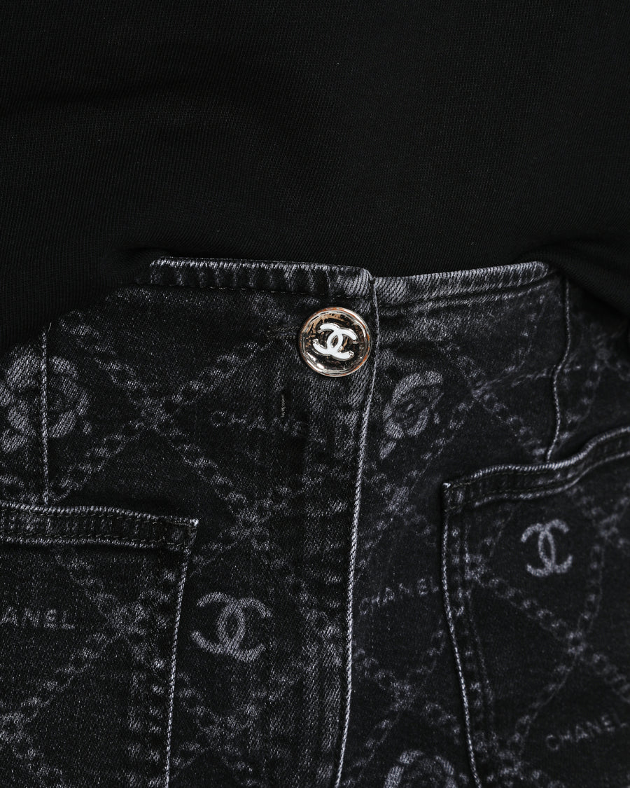Chanel Metiers d'Art 2023 Grey Wide-Leg Jeans with CC Logo and Camellia Flower Print with Silver CC Logo Button Detail Size FR 42 (UK 14)