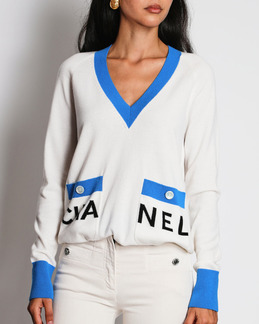 Chanel 19/S Ivory V-Neck CHANEL Logo Jumper with Blue Piping Detail Size FR 34 (UK 6)
