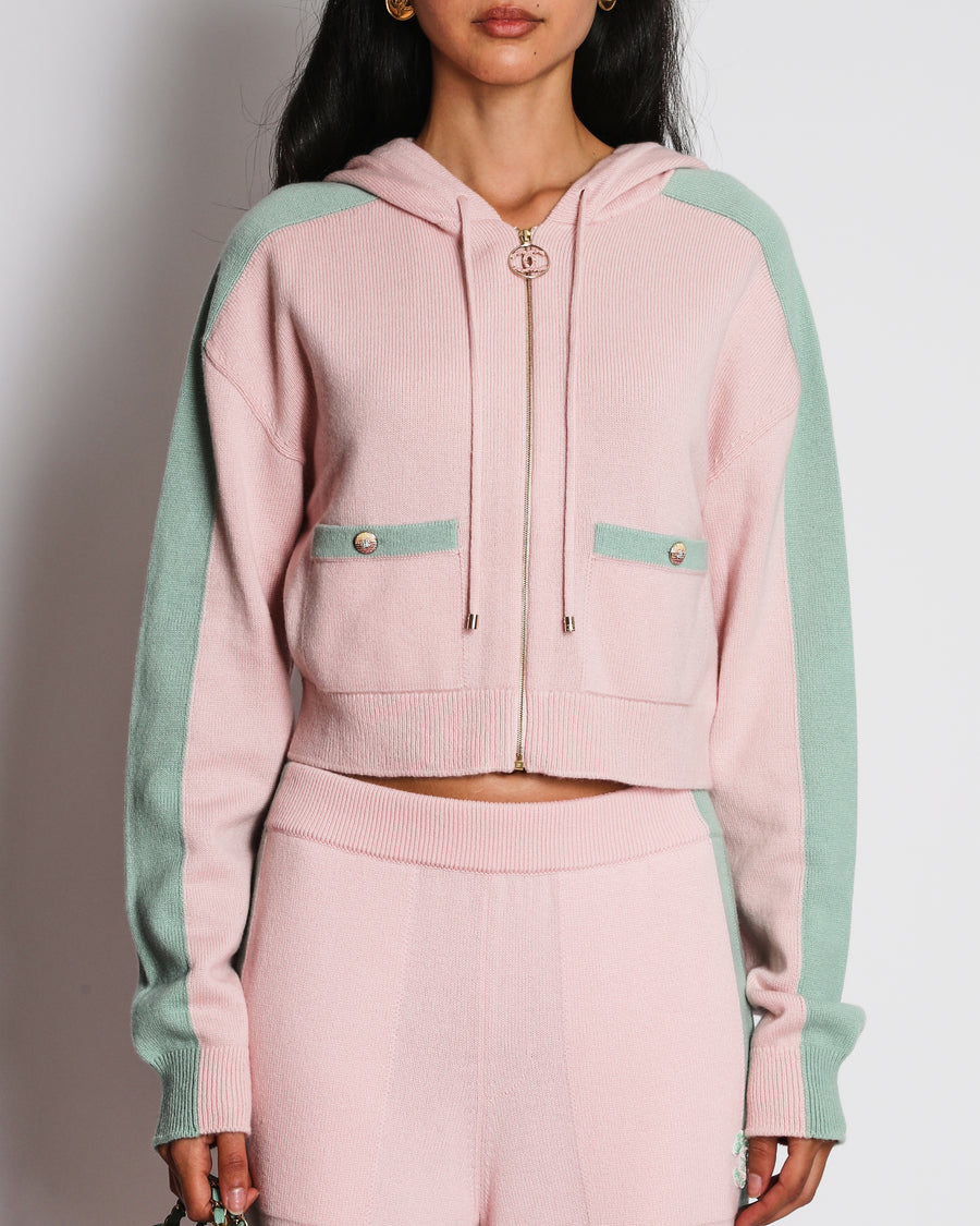 Chanel 24/C Pink and Pastel Green Cashmere Two-Piece Tracksuit Size FR 36/38 (UK 8/10)