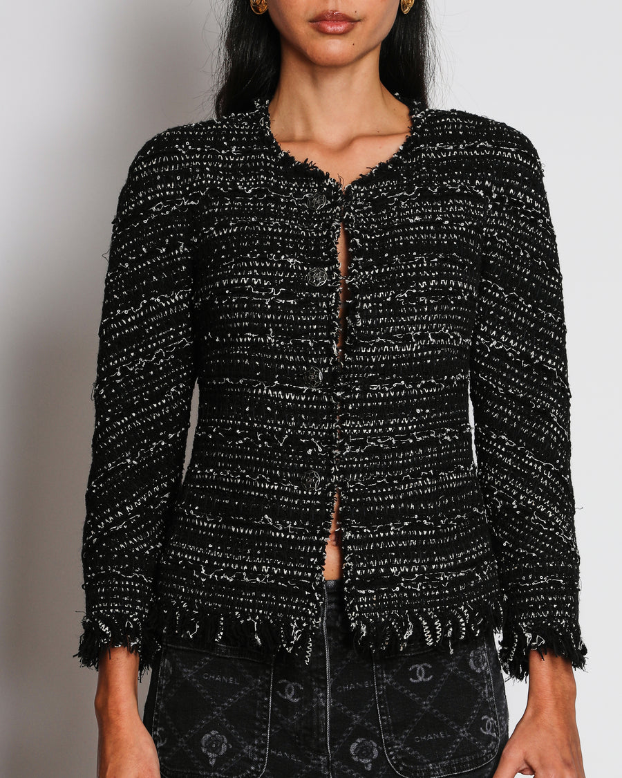Chanel 13S/S Black and White Collarless Textured Jacket with Metallic Black D CC Buttons and Pocket Detail Size FR 36 (UK 8)
