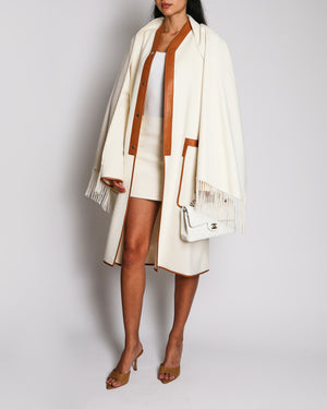 Hermès S22 Cream Cashmere & Lambskin Coat with Front Pockets Detail And Detachable Scarf Size 42 (UK 14)