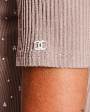 Chanel 16A Soft Pink Ribbed Knit Short Sleeve Turtleneck Top with Pearl Embroidery Details Size FR 36 (UK 8)