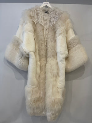 Dolce and Gabbana White Layered Fur Coat Size IT 44 (UK 12)