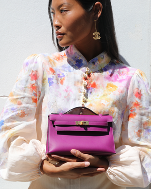 *RARE COLOUR* Hermès Kelly Pochette Bag in Anemone Swift Leather and Gold Hardware