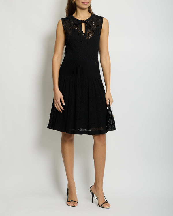 *FIRE PRICE* Chanel 20P Black Crochet Sleeveless Knee Length Dress with Black Under-Layer Set Size FR 38 (UK 10) RRP £3,550