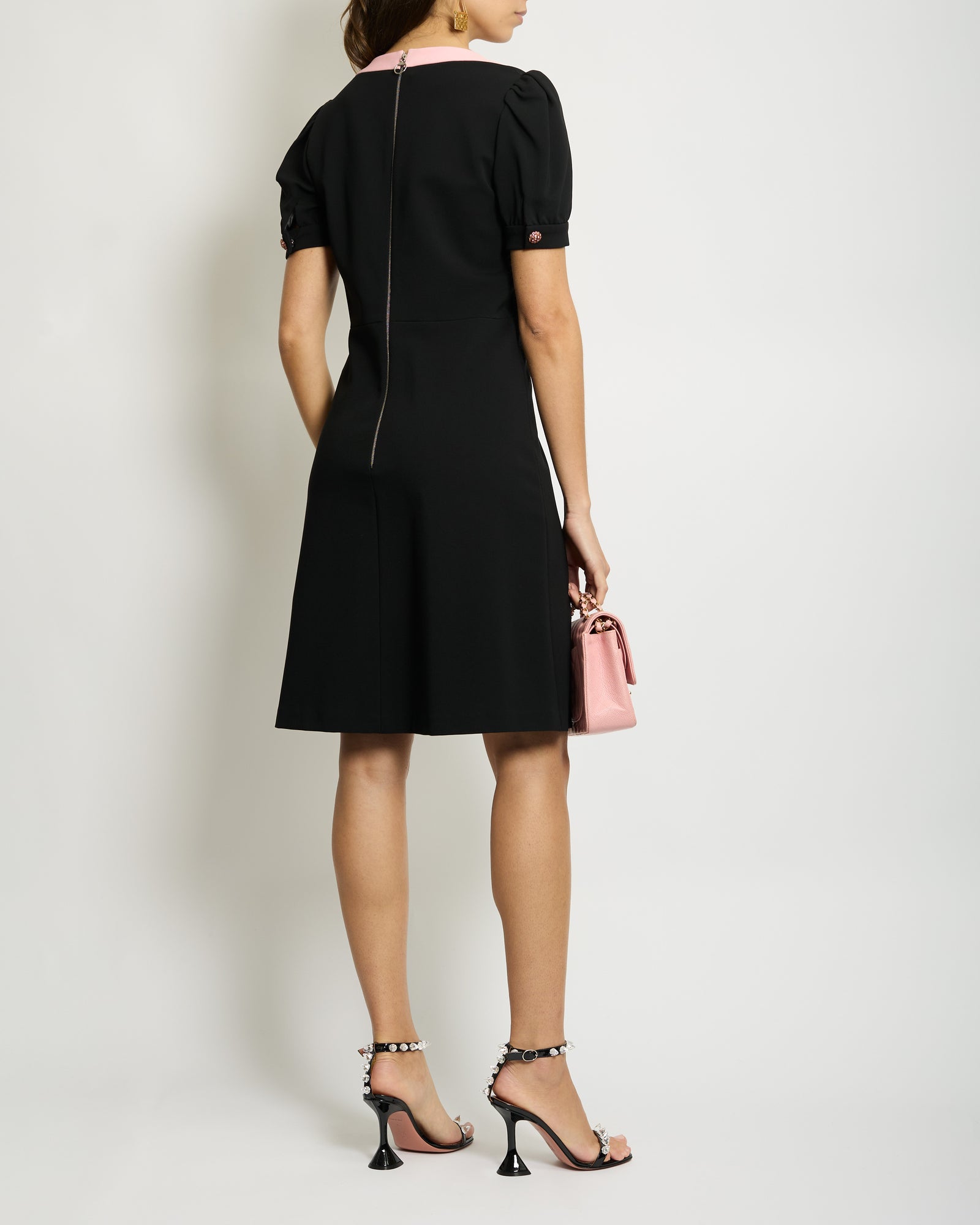 GUCCI★素敵！BLACK WOOL SILK BOW ROSE BROOCH DRESS GUCCI DRESS BLACK WOOL SILK BOW ROSE BROOCH SLEEVELESS