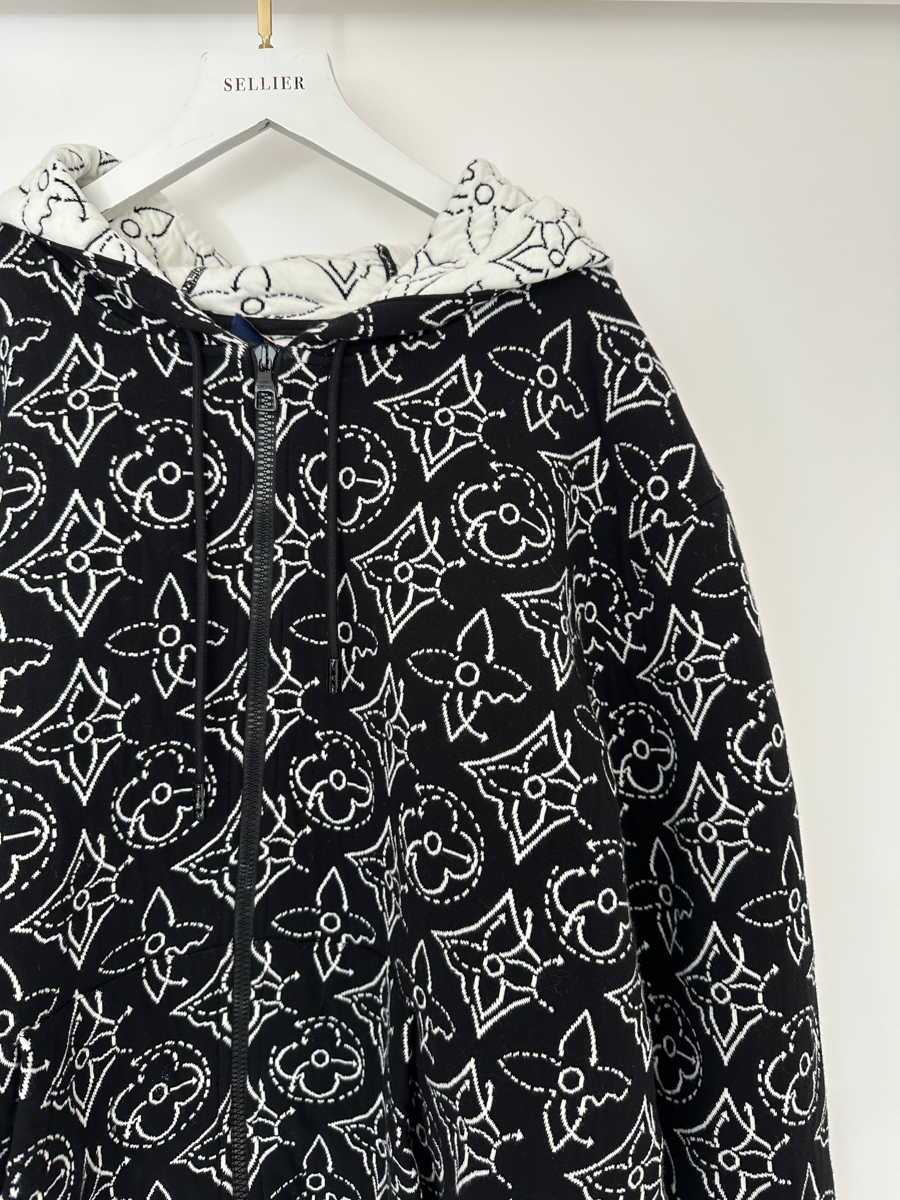 Louis Vuitton x NBA Mens Strategic Flowers Black and White Quilted