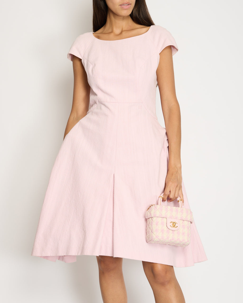 light pink chanel dress Midi Sleeveless with CC Detailing Size FR 40 (UK 12) – Sellier lady in red 💋❤️ feature_extendable tie belt Applique Color:Silver