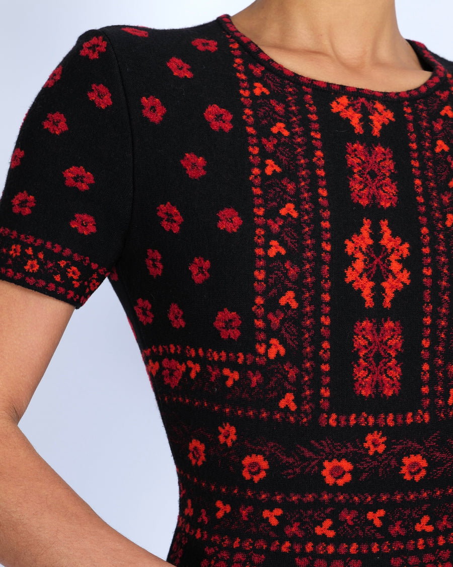 Alexander McQueen Black and Red Short-Sleeved Mini Dress with Flower Prints Size IT 42 (UK 10)