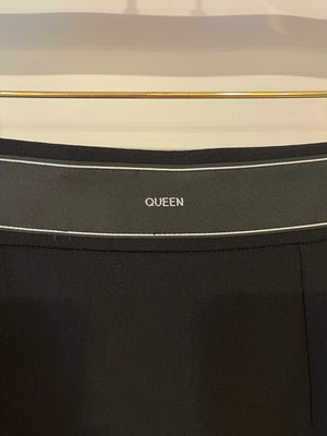Dolce & Gabbana Black Wool Pencil Skirt with Logo Details Size IT 40 (UK 8) RRP £950