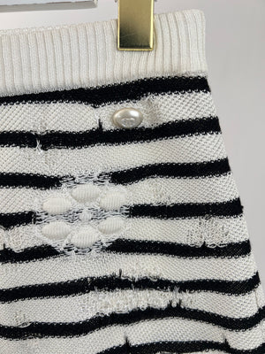 Chanel White & Black Striped Skirt with Camilia & Flower Detail Size FR 38 (UK 10)