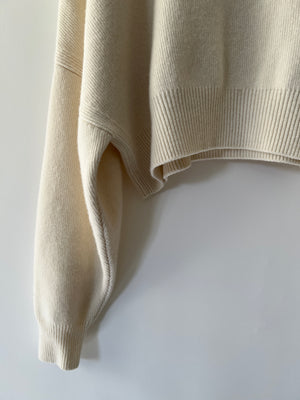Raey Ivory Wool Roll Neck Cropped Oversized Knit Jumper Size XXS/XS (UK 4)
