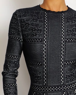 Alexander McQueen Navy and White Embroidered Long-Sleeve Mini Dress Size IT 40 (UK 8)