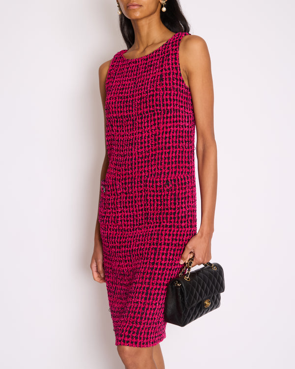 Chanel Fall 2016 Pink and Black Tweed Sleeveless Midi Dress with CC Logo Tweed Buttons Size FR 38 (UK 10)