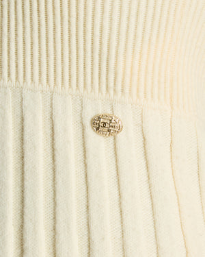 Chanel Ecru Wool Long-Sleeve Ribbed Knit Dress with Coco Brooch Size FR 34 (UK 6)