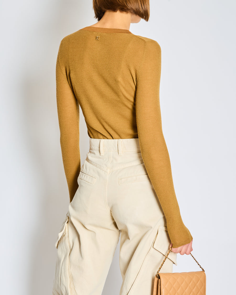 Chloe Brown Ribbed Wool Pullover with round neckline and buttons Size Medium (UK 12-14)