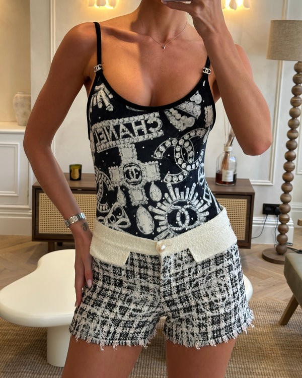 Chanel White and Black Tweed Shorts with Camellia and Pearl CC Logo Button Size FR 38 (UK 10)