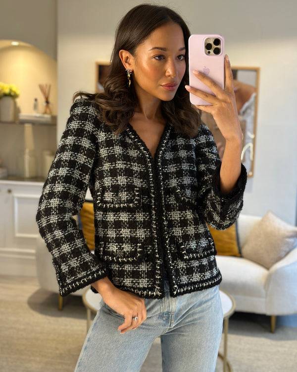 Chanel 11/A Black and Silver Metallic Houndstooth Tweed Jacket FR 38 (UK 10)