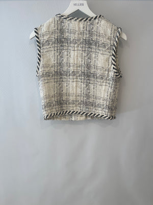 Chanel White and Grey Tweed Vest with CC Logo Buttons and Gold Metallic Details Size FR 38 (UK 10)