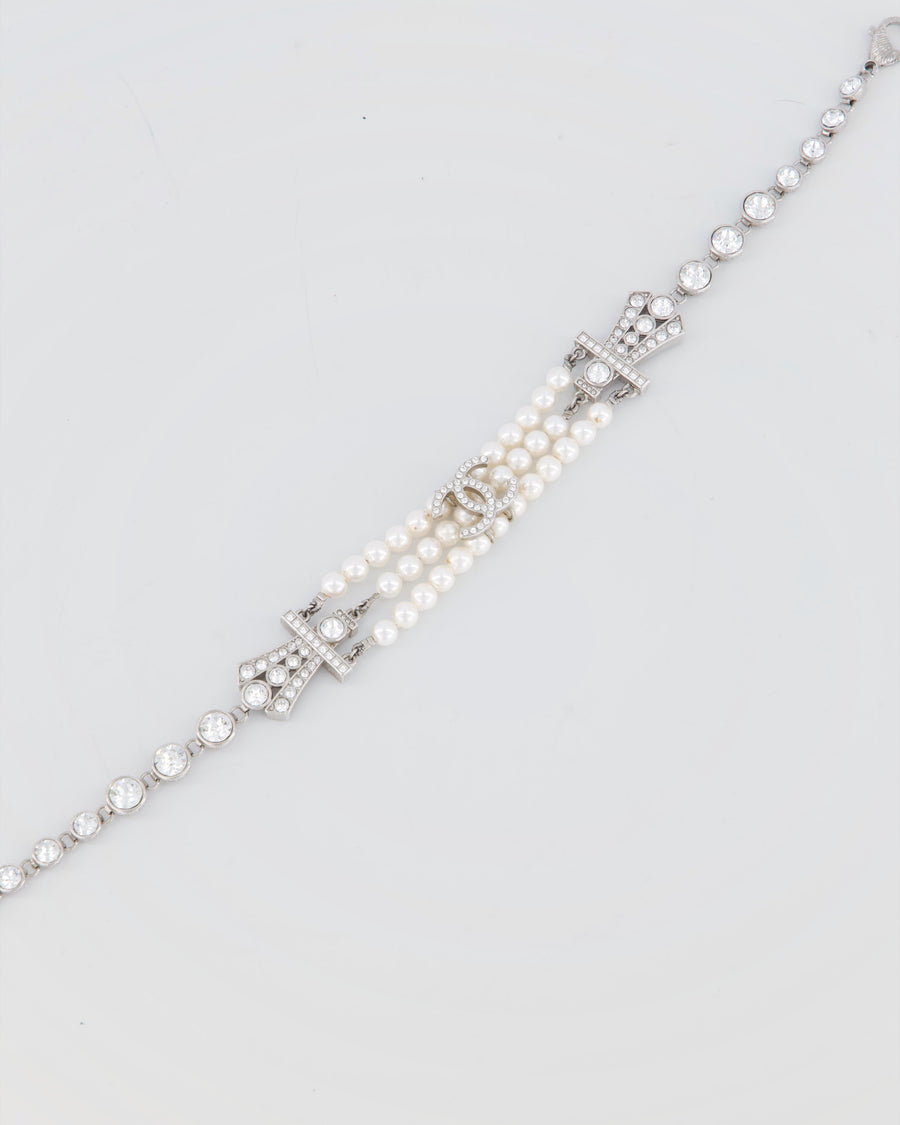 Chanel 23/S Silver Diamond Pearl Choker with CC Logo Detail