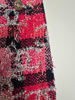 Chanel 22M Coco Beach Hot Pink & Black Ultra Mini Skirt with White CC Logo Detail Size FR 34 (UK 6)