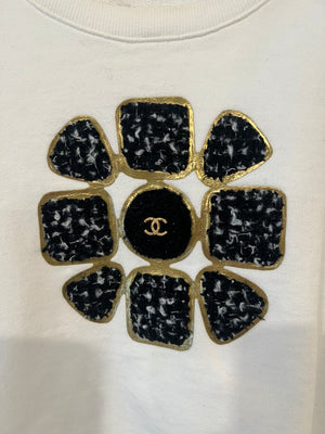 Chanel Fall 2020 White Cropped Sweater Top with Black and Gold Tweed Flower Detail with Gold CC Logo Size M (UK 10)