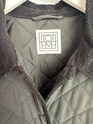 Totême Black Barn Quilted Oversized Jacket with Corduroy Collar and Trim Details Size L