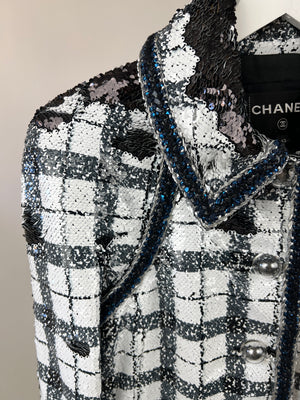 *SUPER HOT* Chanel 17K Black & White Sequin Jacket with Metallic Blue Thread and CC Logo Buttons Detail Size FR 42 (UK 14) RRP £8070