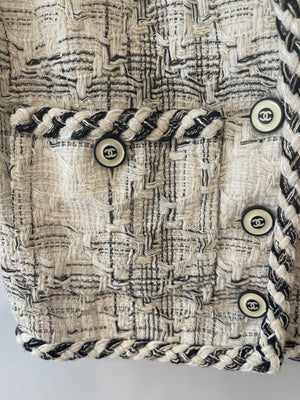 Chanel White and Grey Tweed Vest with CC Logo Buttons and Gold Metallic Details Size FR 38 (UK 10)