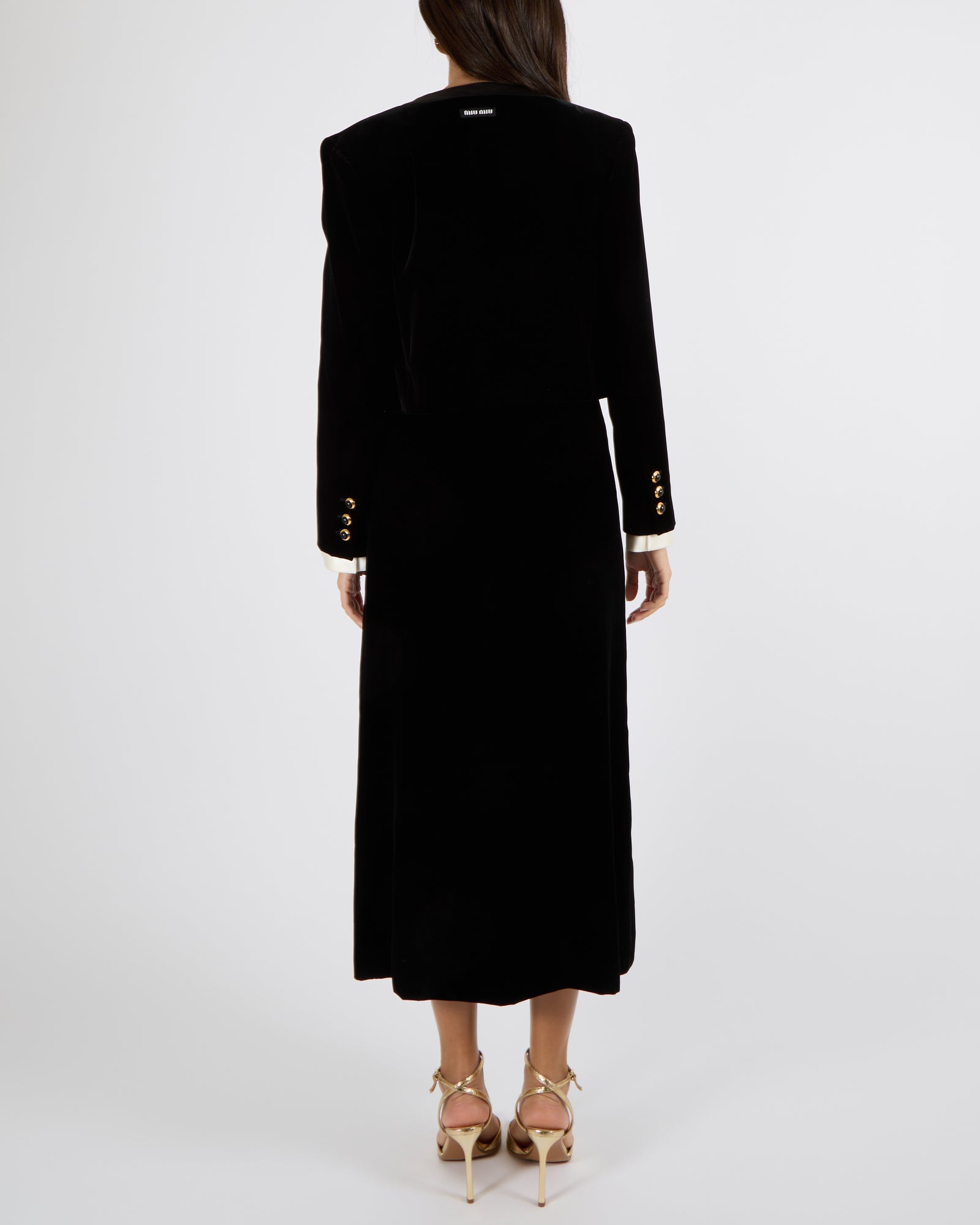 MIU MIU 金ボタン ベロア テーラード ジャケット 黒 20年代Y2K Miu Miu Black Velvet Cropped Jacket with Silk Trims and Black and