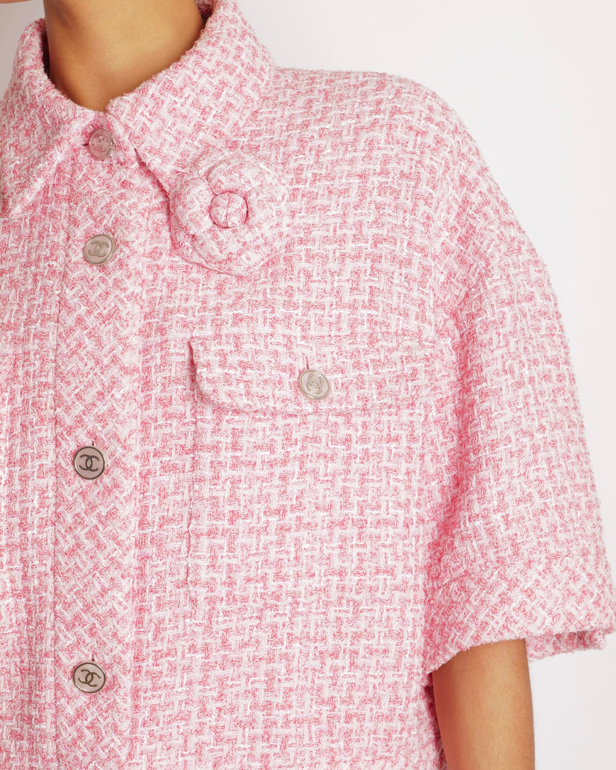 Chanel Pink Tweed Cropped Jacket with Pink Mother of Pearl and Silver CC Logo Buttons and Camellia Brooch Size FR 46 (UK 18)