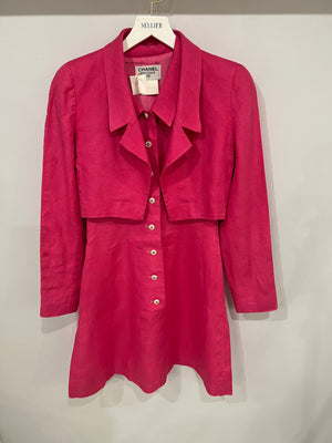 Chanel 95P Vintage Barbie Pink Linen Mini Dress and Cropped Jacket Set with Gold CC Logo Buttons Size FR 38 (UK 10)