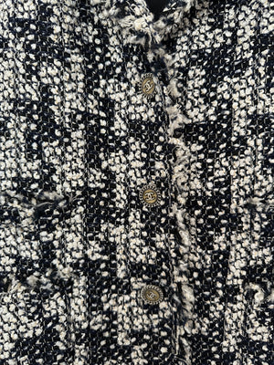 Chanel Black and White Tweed Jacket with CC Logo Buttons Size FR 34 (UK 6)