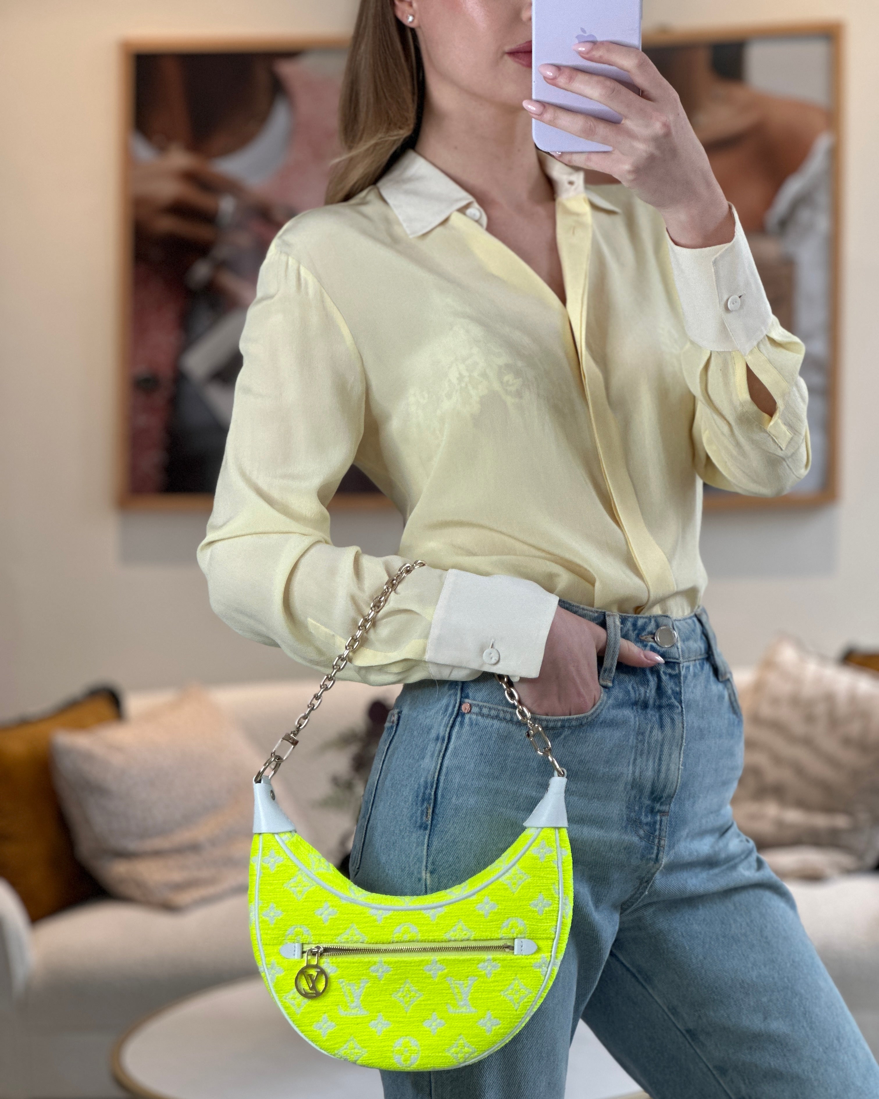 Louis Vuitton ネオンイエロー ショルダーバッグ Louis Vuitton ネオンイエロー ショルダーバッグ - メルカリ