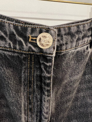 Chanel Dark Grey Boot-Cut Jeans with Crystal Logo Detail and Champagne Gold CC Logo Button Size FR 36 (UK 8)