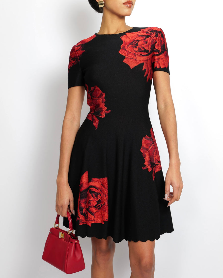 Alexander McQueen Black Short-Sleeve Dress with Red Floral Prints Size IT 40 (UK 8)