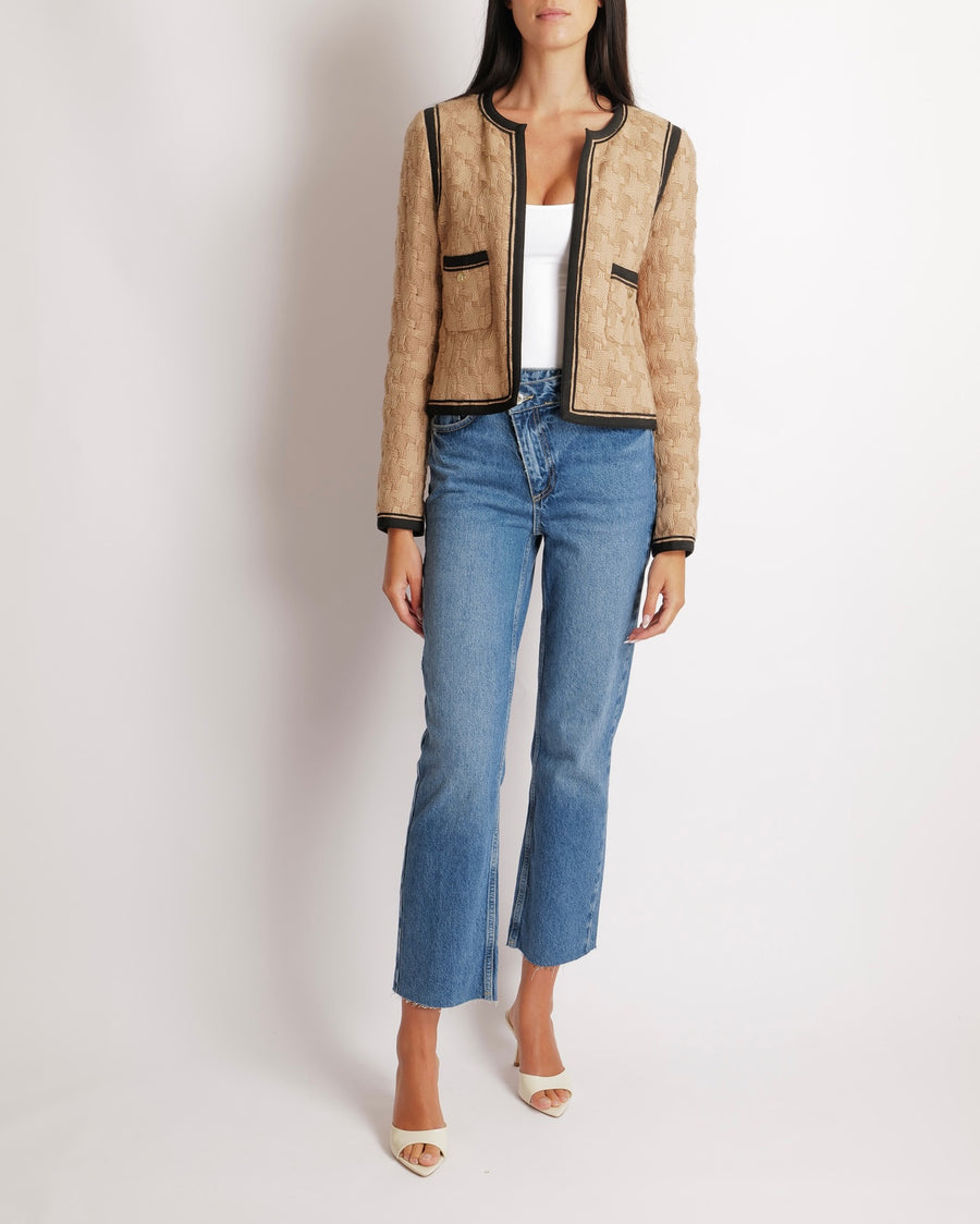 Chanel Vintage 08A Beige Wool Jacket with Black Trims and Brushed Champagne Gold CC Logo Buttons Size FR 38 (UK 10)