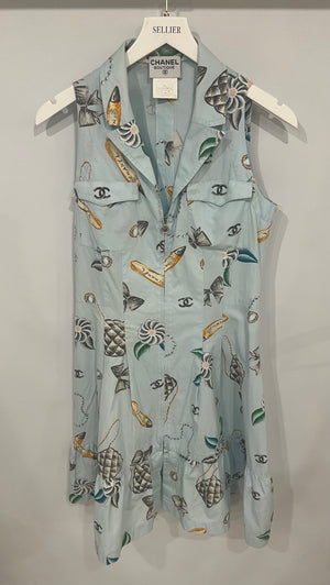 Chanel Vintage 96P Light Blue Sleeveless Mini Dress with Camelia, Bow and Pearl Prints with Silver CC Logo Front Zipper Detail Size FR 40 (UK 12)