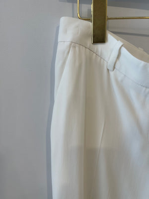 Alexander McQueen White Blazer Jacket and Matching Trousers Set with White Button Details Size IT 42/44 (UK 10/12)