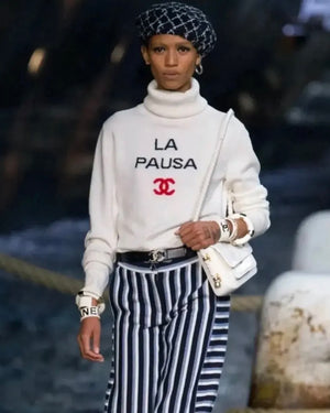 Chanel Cruise 2019 White Cashmere La Pausa High-Neck Jumper with Black Logo Print and Red CC Logo Size FR 40 (UK 12)